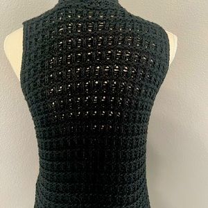 Gap black sleeveless dress sweater